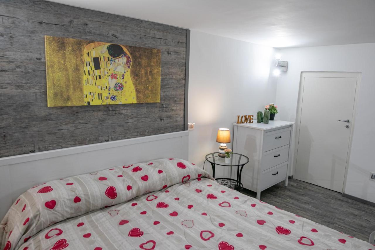 Salerno Mare E Luci Deluxe Apartment Ngoại thất bức ảnh