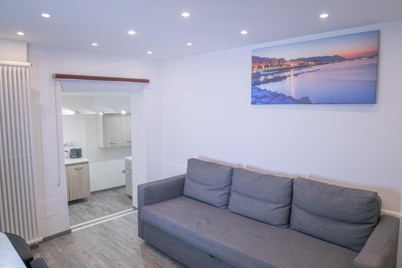 Salerno Mare E Luci Deluxe Apartment Ngoại thất bức ảnh