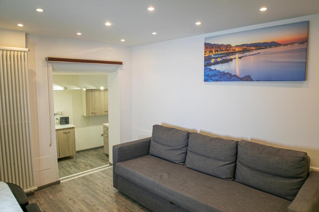 Salerno Mare E Luci Deluxe Apartment Ngoại thất bức ảnh