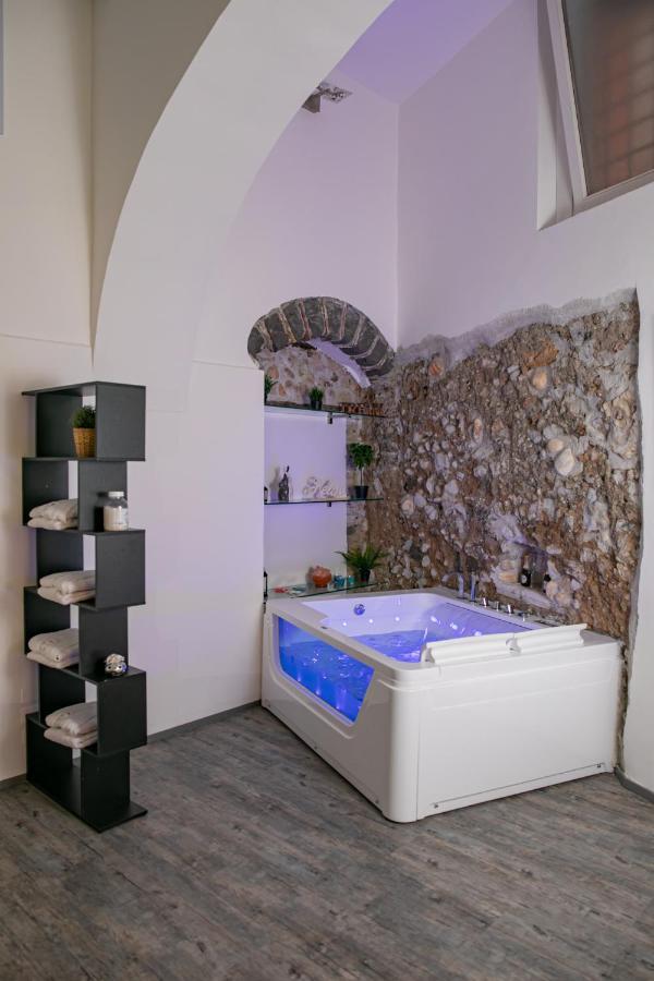 Salerno Mare E Luci Deluxe Apartment Ngoại thất bức ảnh