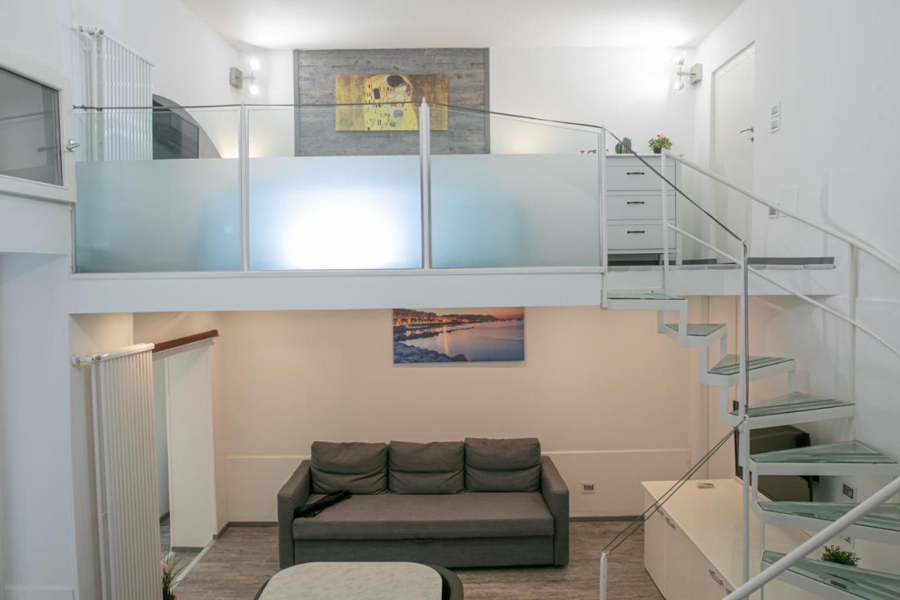 Salerno Mare E Luci Deluxe Apartment Ngoại thất bức ảnh