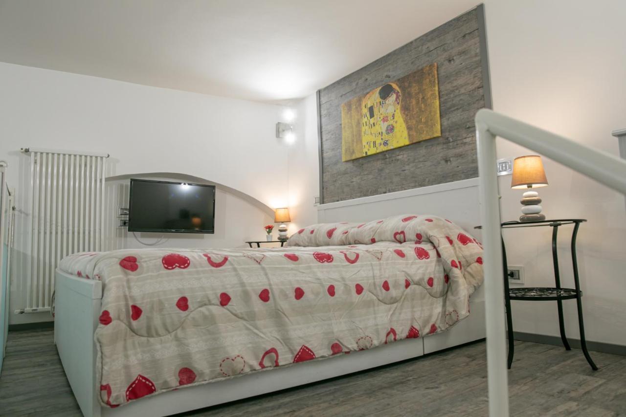 Salerno Mare E Luci Deluxe Apartment Ngoại thất bức ảnh