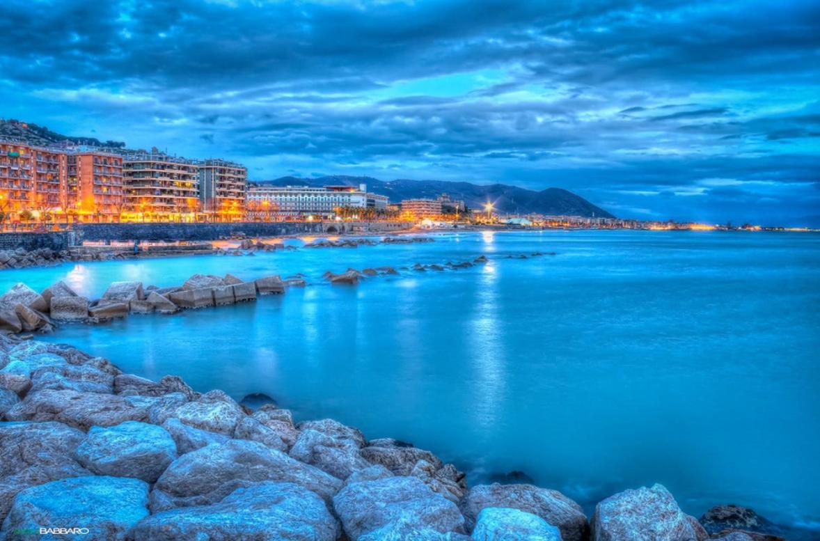 Salerno Mare E Luci Deluxe Apartment Ngoại thất bức ảnh